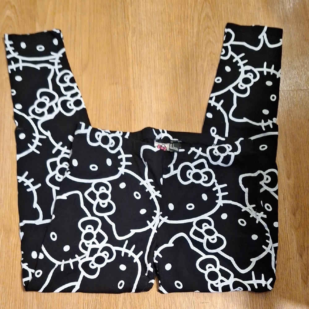 Sanrio Helly Kitty Leggings